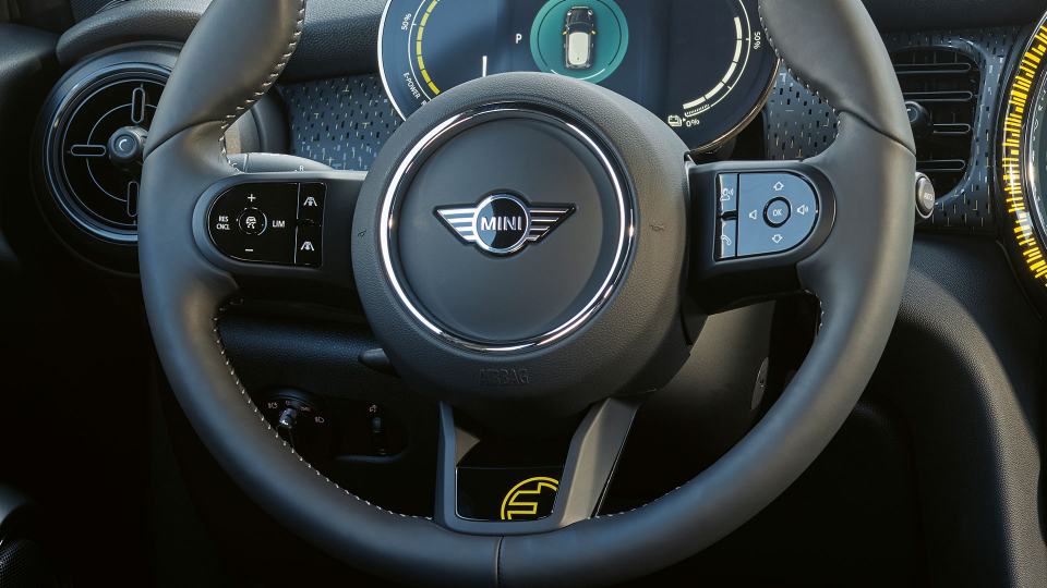 Mini Interior - Steering Wheel